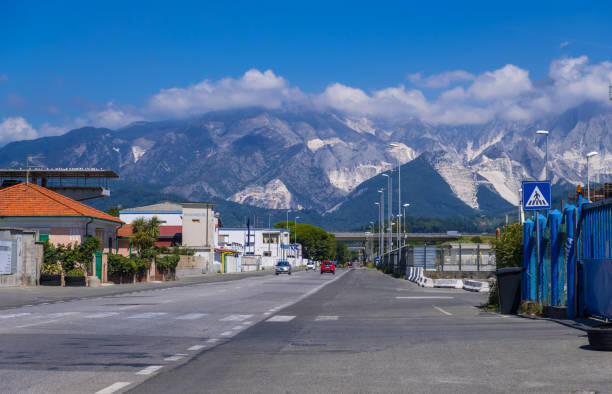 Alpi Apuane viste dalla Riviera Apuana